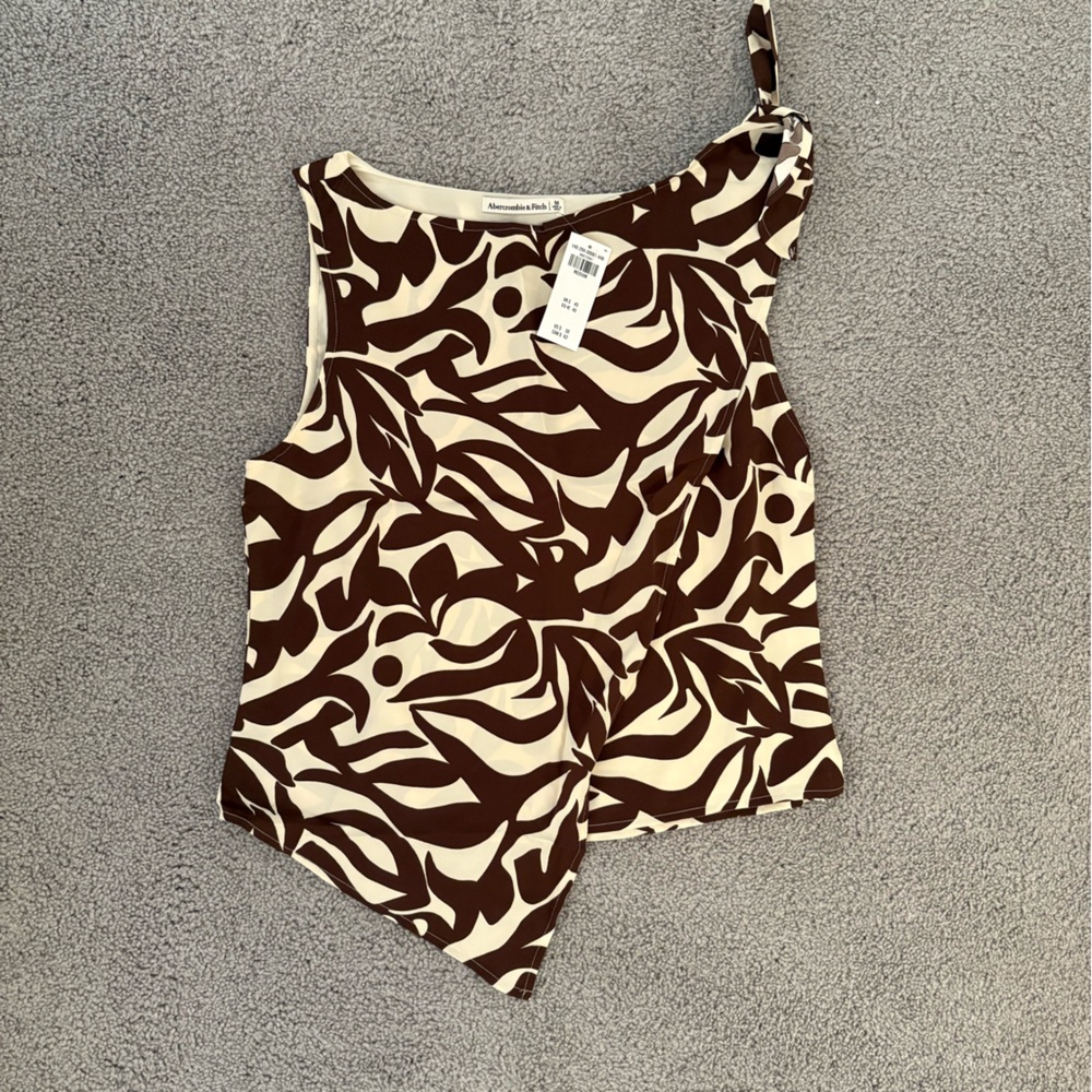Abercrombie Brown and Cream Women's Top-  NWT
